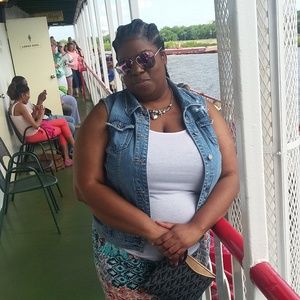 Meet your Posher, Kimberly